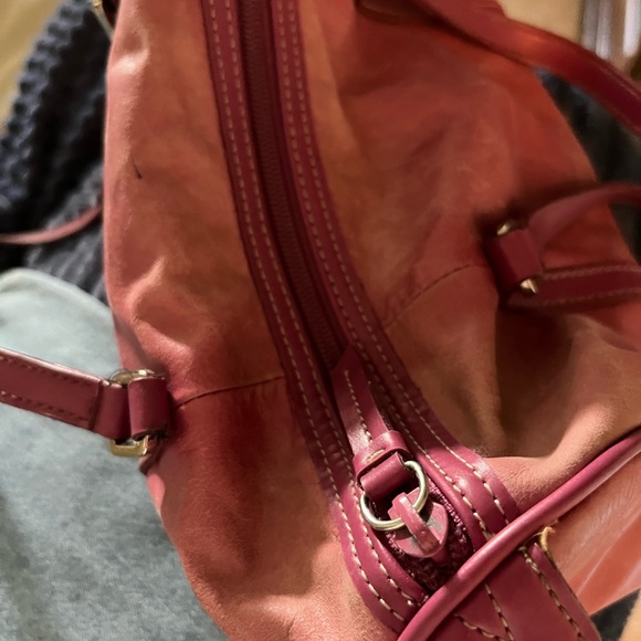 Valerie Stevens Deep Rose Pink Distressed Genuine Leather Shoulder Bag - Picture 4 of 13